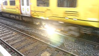 Merseyrail 507 009 making arcs at Birkdale station [upl. by Jaddo]